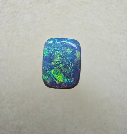 A860 - Small bright cushion cut