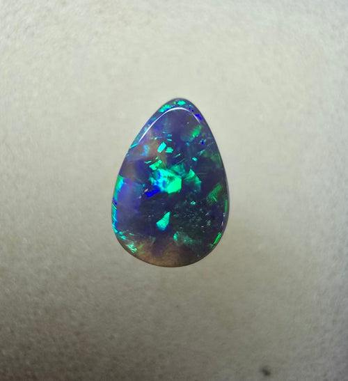 A861 - Bright and brilliant drop cut