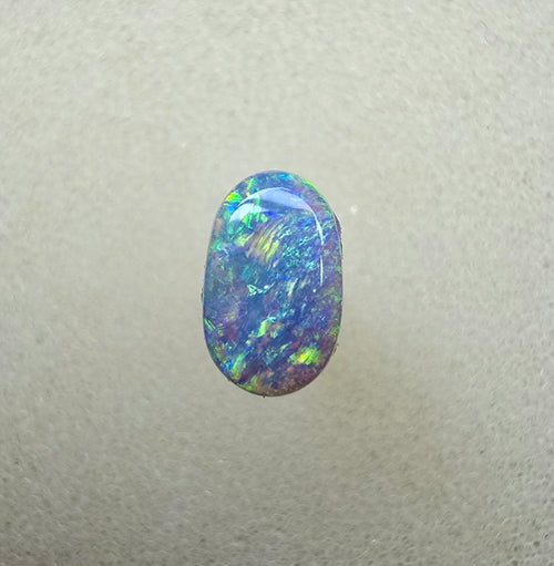 A863 - Stunning oval crystal opal