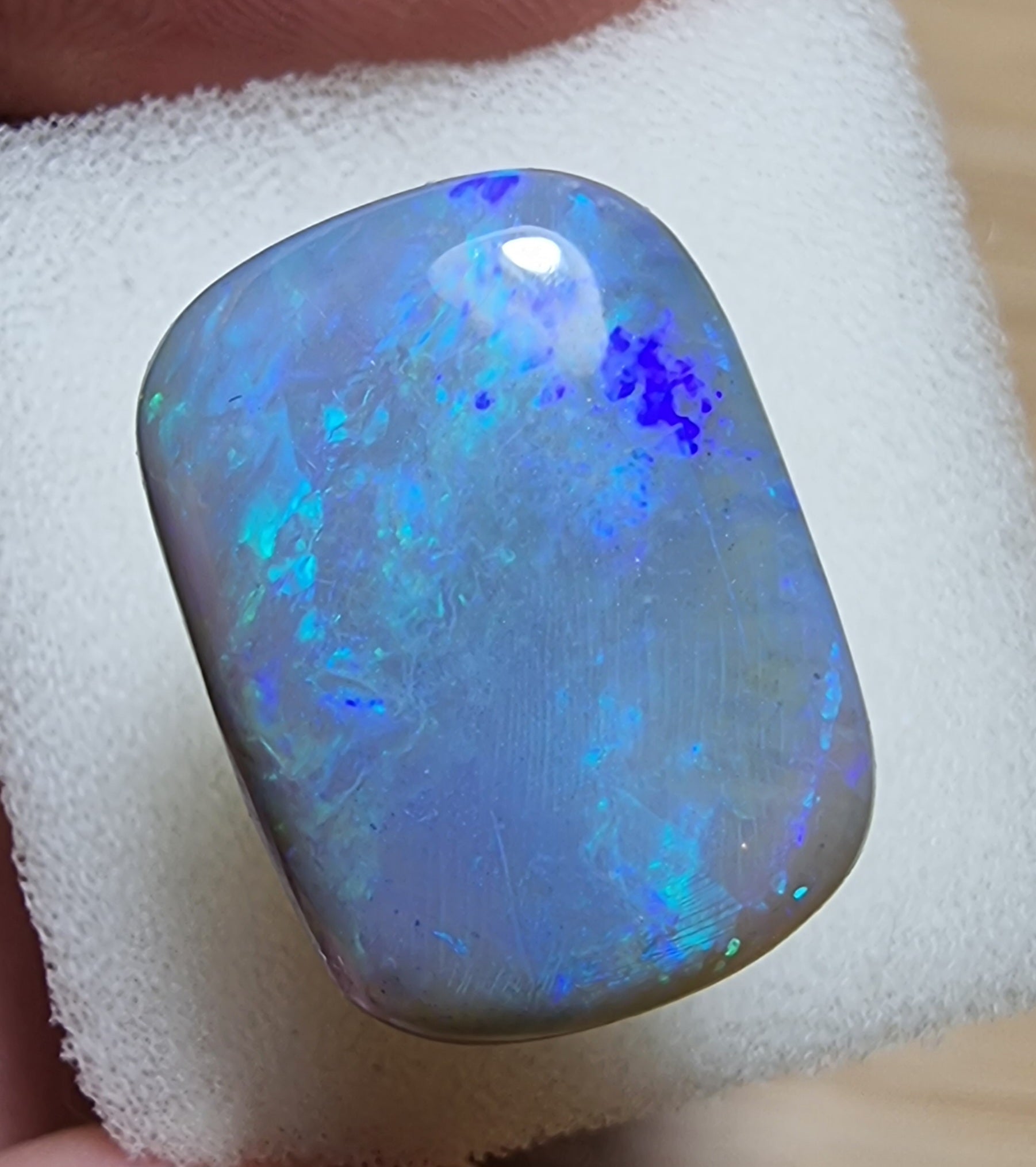 A380 - Large cushion cut cabochon