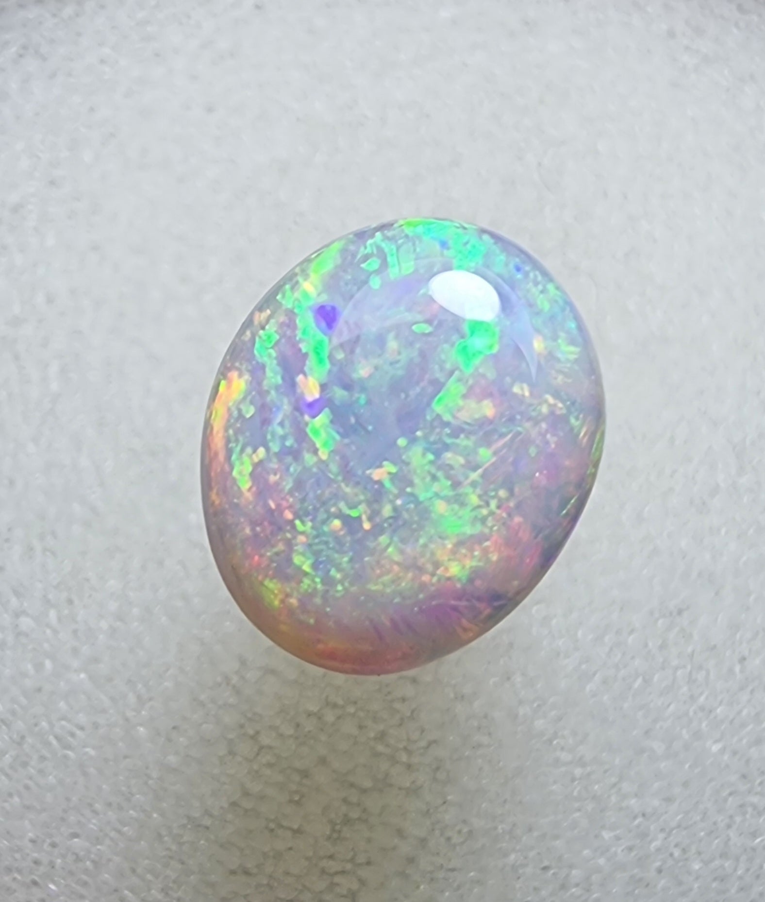 A440 - Gem grade white opal
