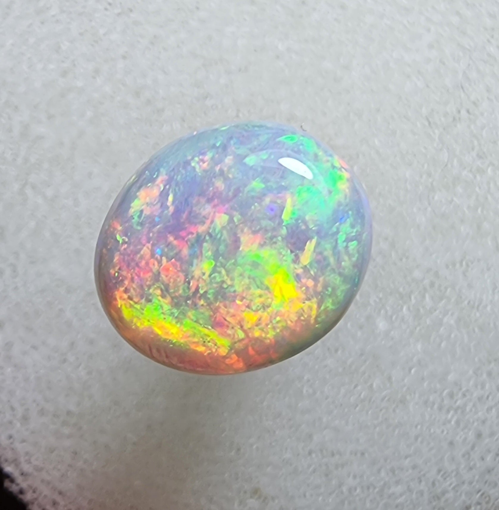 A440 - Gem grade white opal