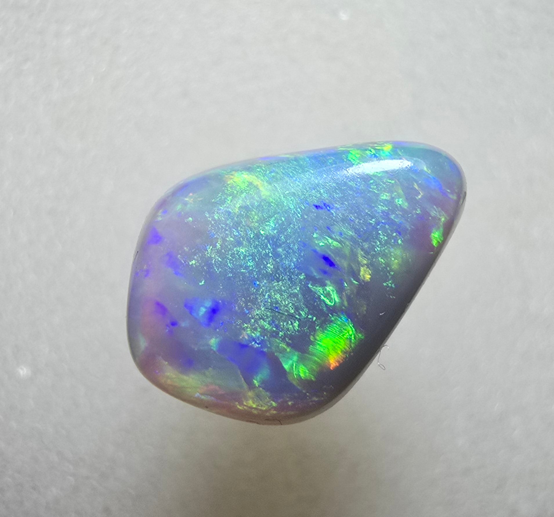 A533 - Diamond cut dark opal