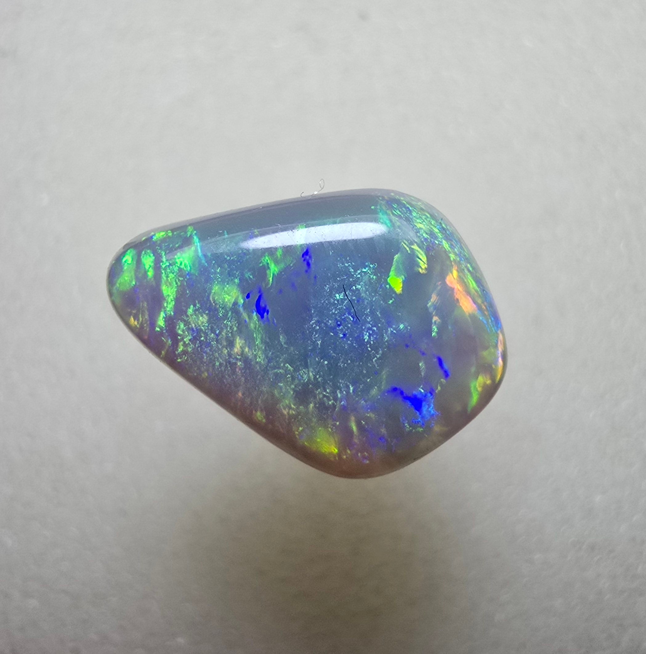 A533 - Diamond cut dark opal