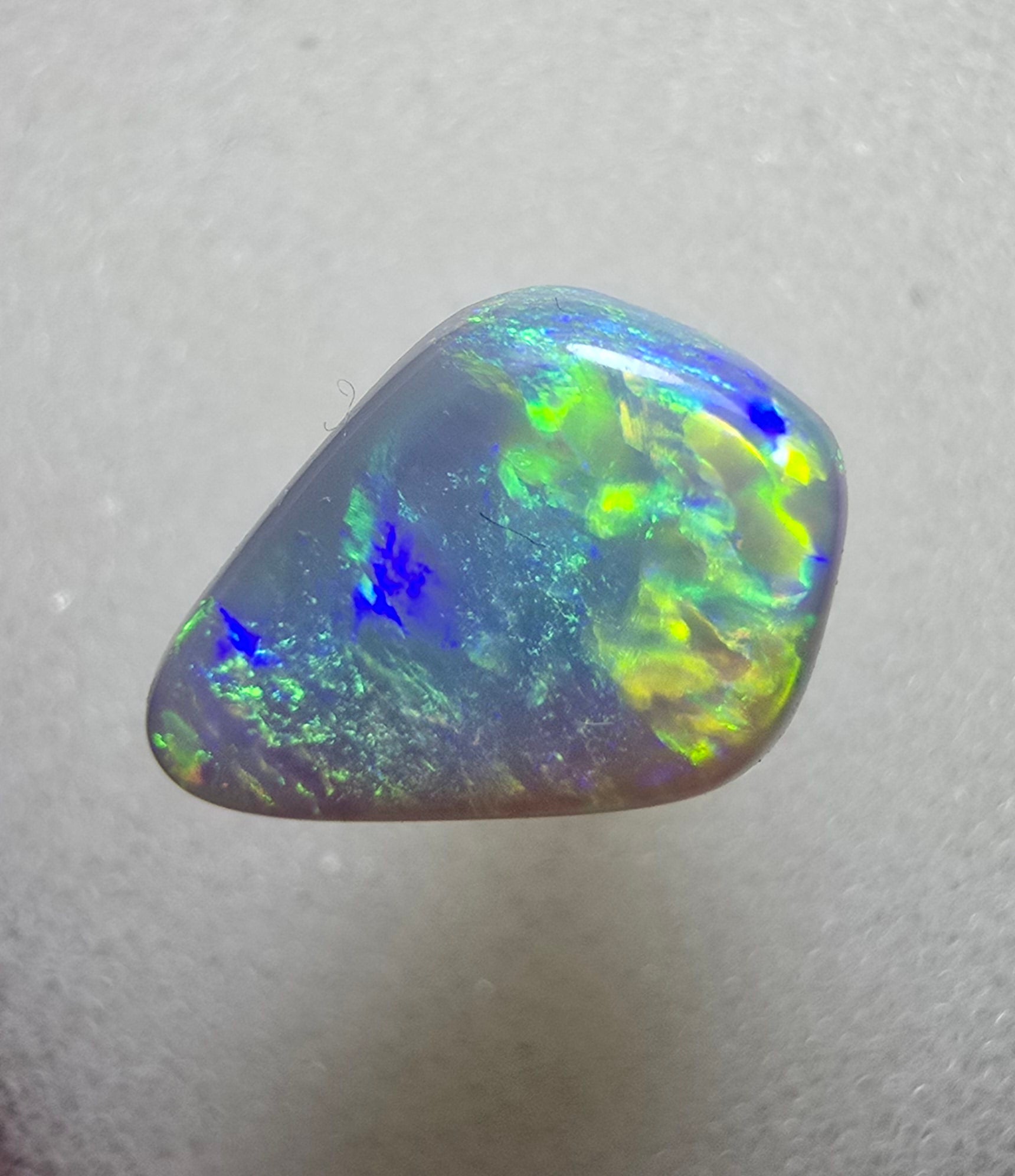 A533 - Diamond cut dark opal