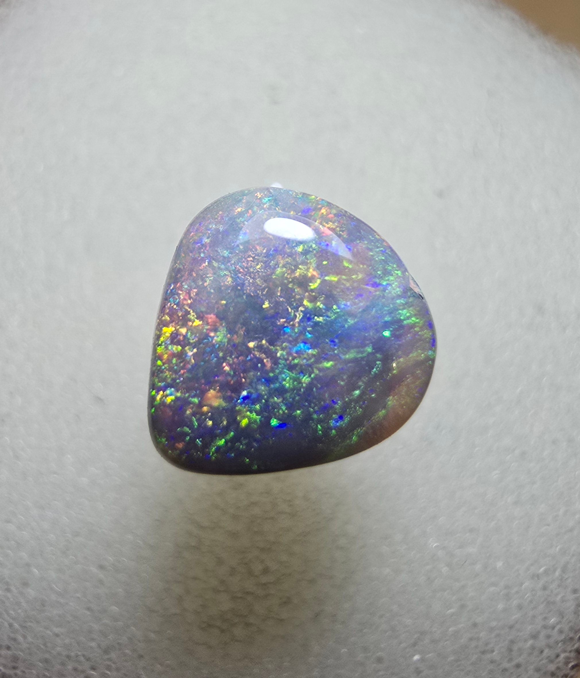 A549 - Fat drop cut crystal flash