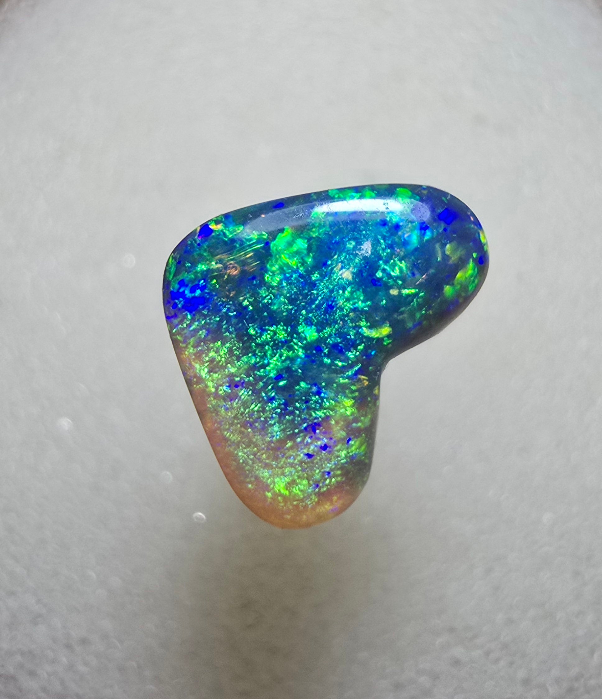 A550 - Stunning heart cut black crystal opal