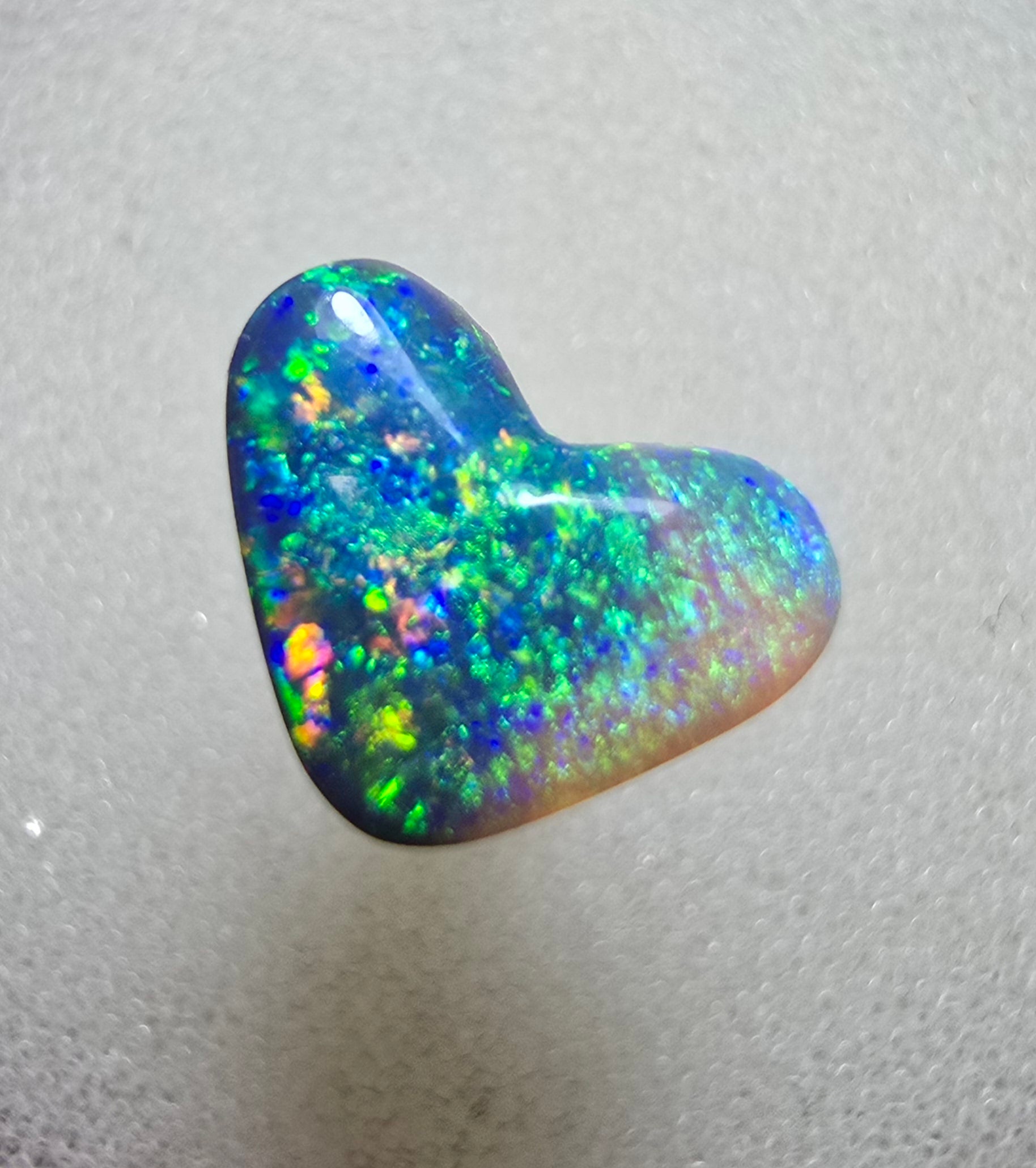 A550 - Stunning heart cut black crystal opal