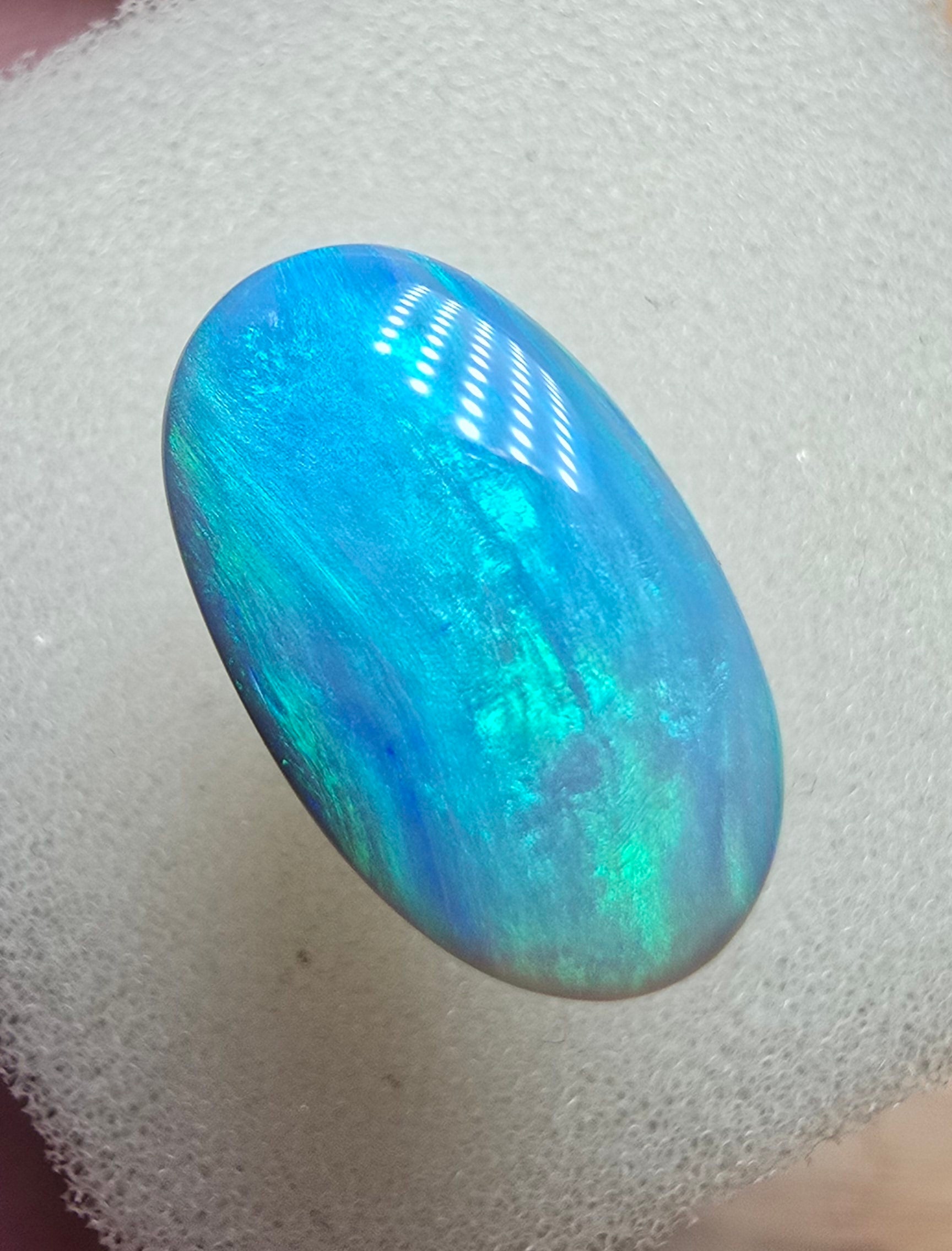 A580 - Large blue ocean babe