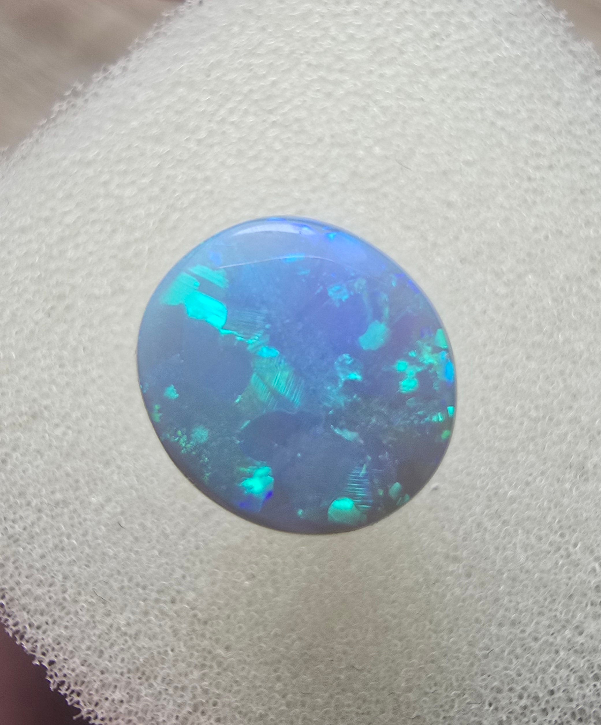A651 - Flagstone flash dark opal