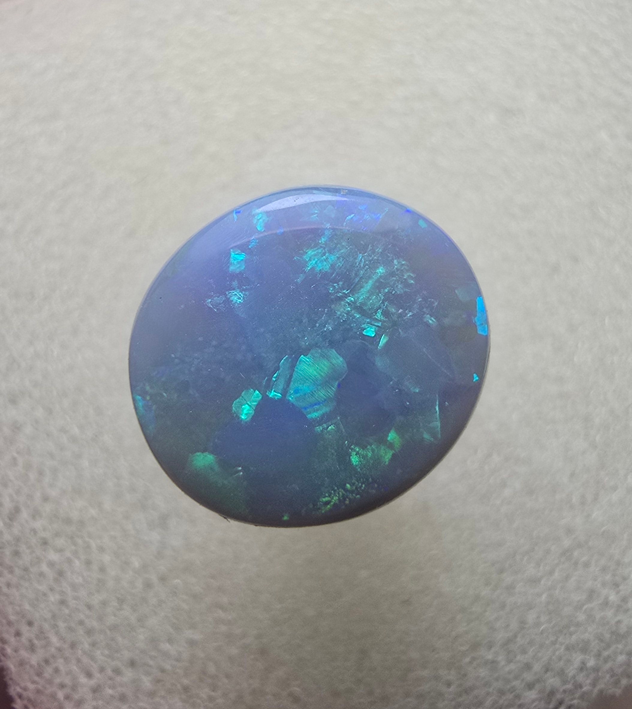 A651 - Flagstone flash dark opal