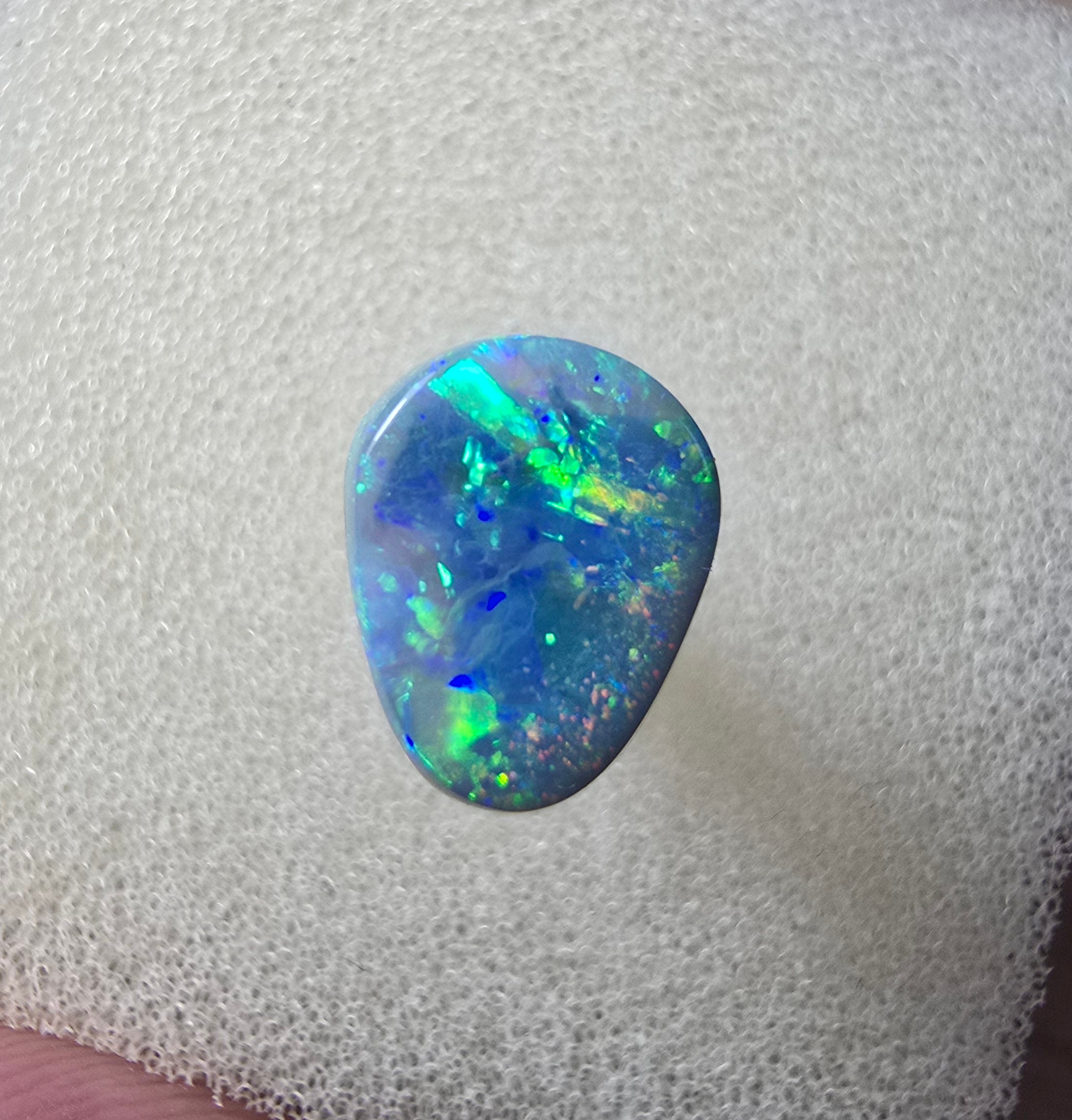 A653 - Stunning drop cut black opal