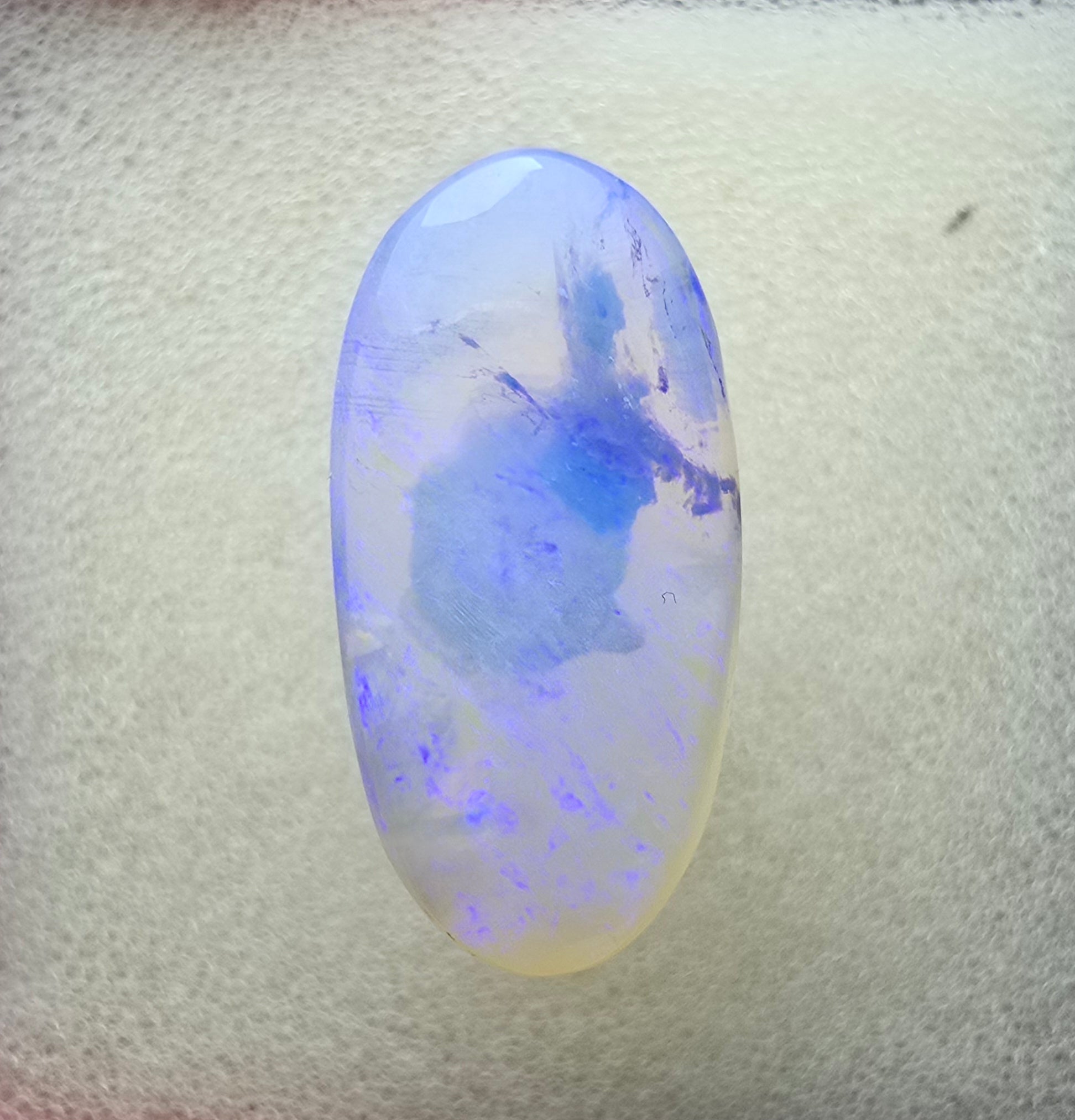 A714 - Large oval cut purple crystal