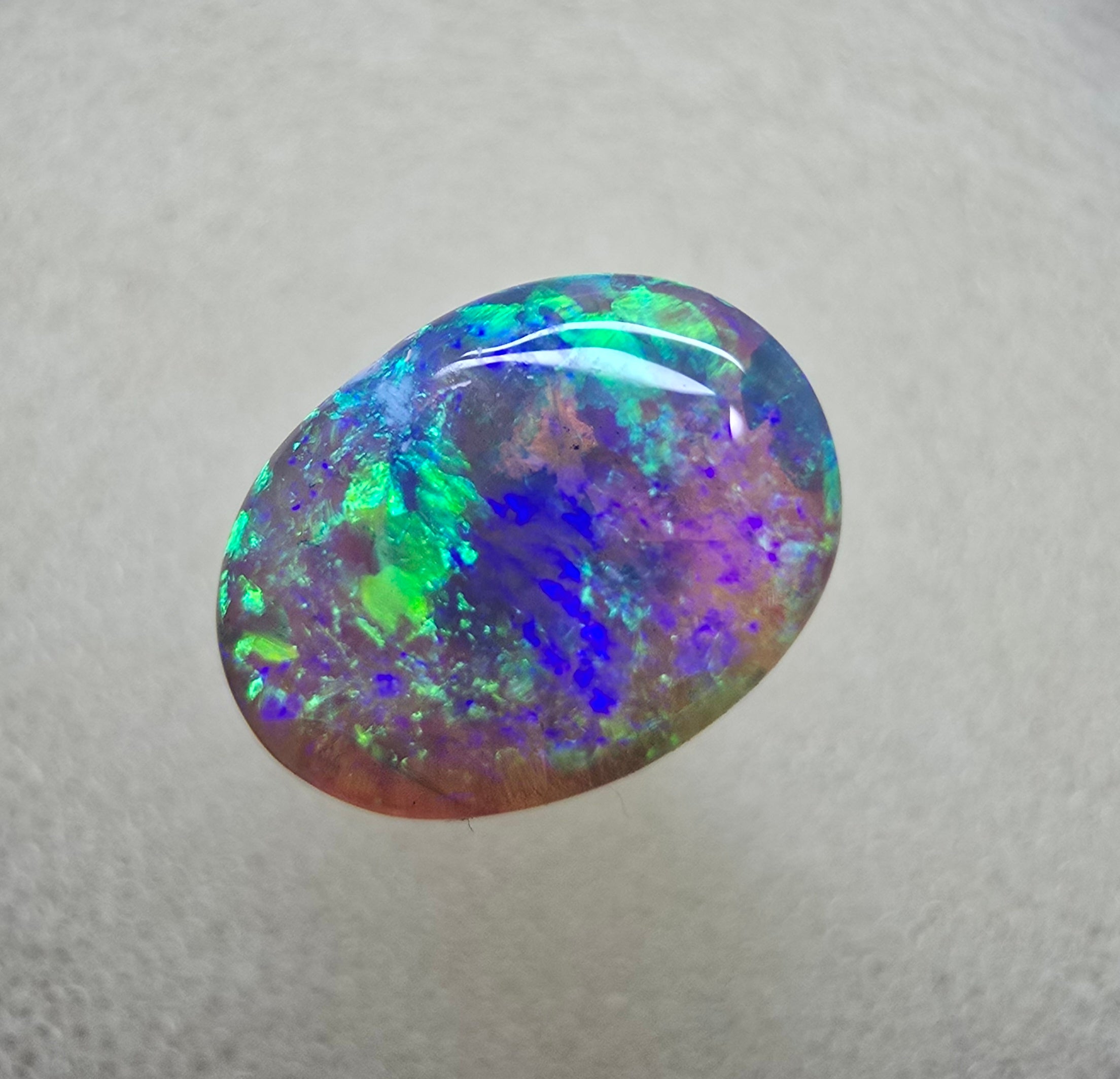 A773 - Stunning 3D colour crystal opal