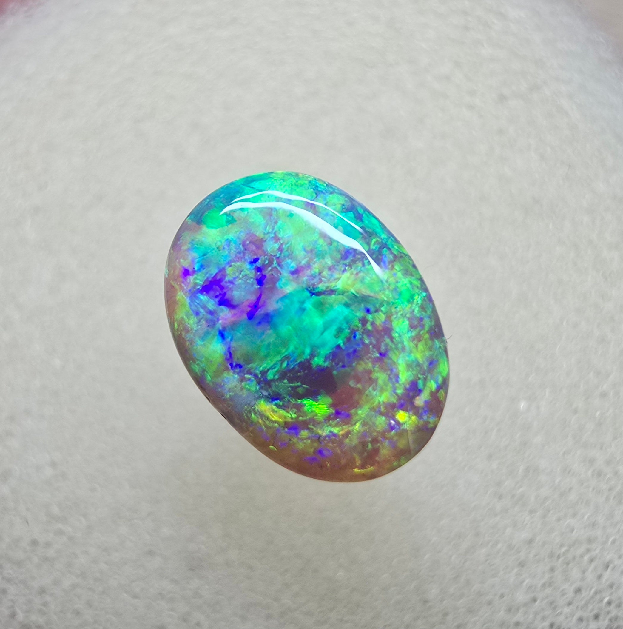 A773 - Stunning 3D colour crystal opal