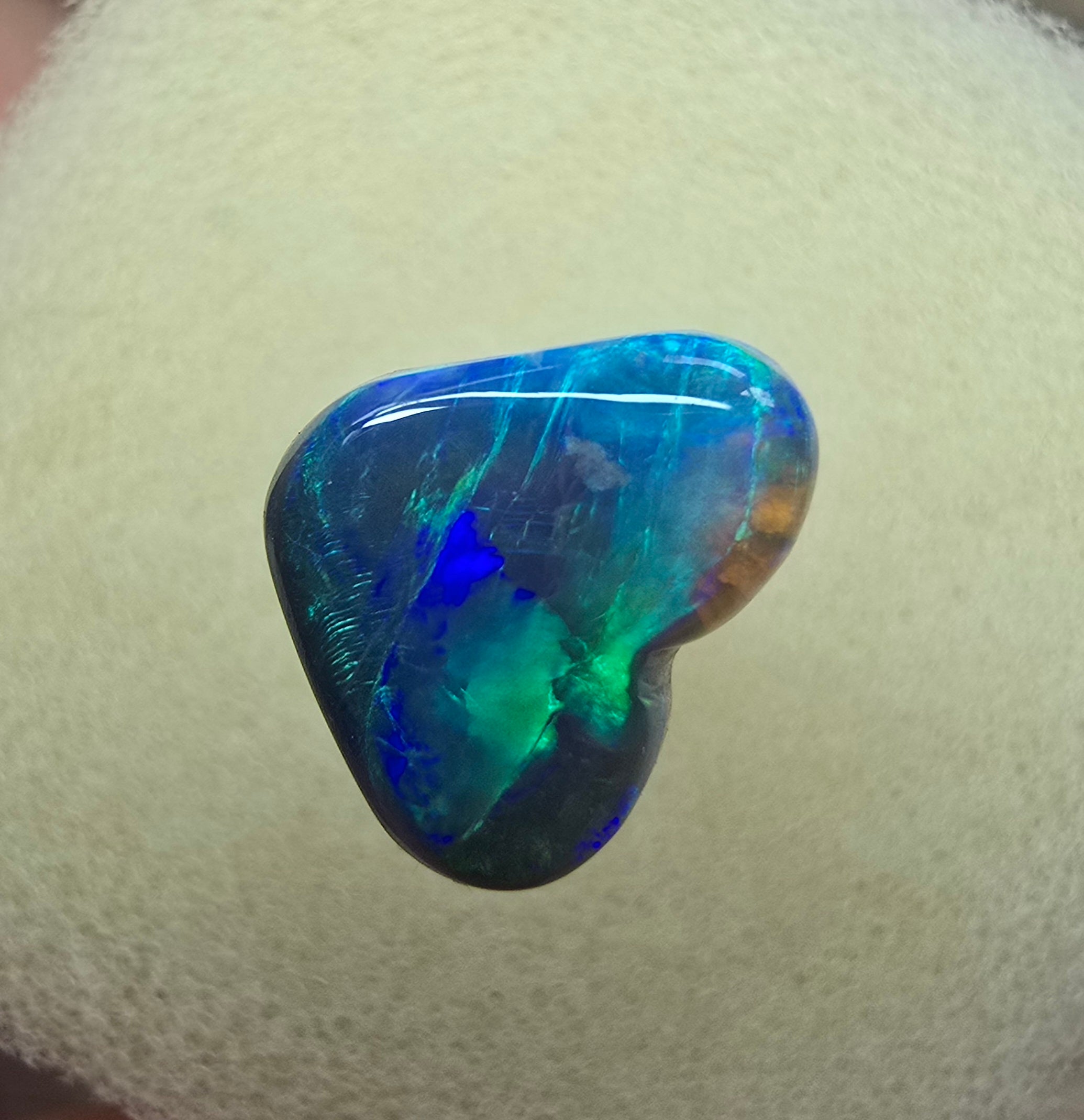 A238 - Precious little Heart shape black opal