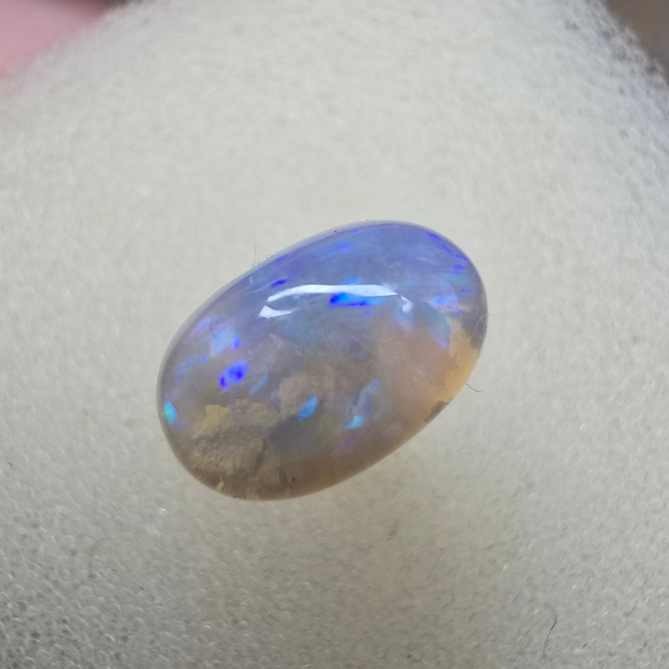 A774 - Soft crystal blue & purple flash