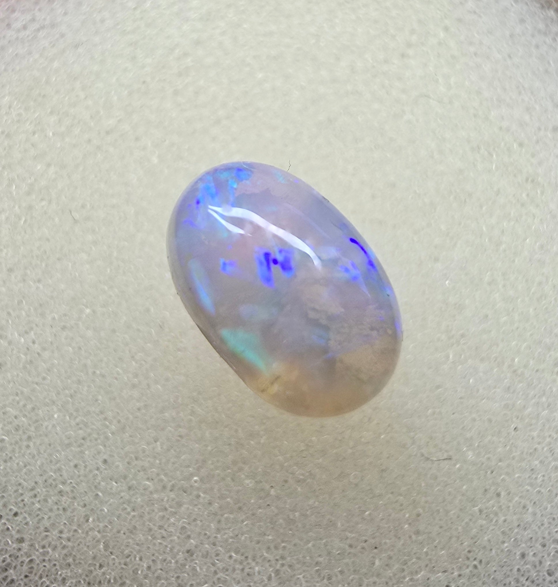 A774 - Soft crystal blue & purple flash