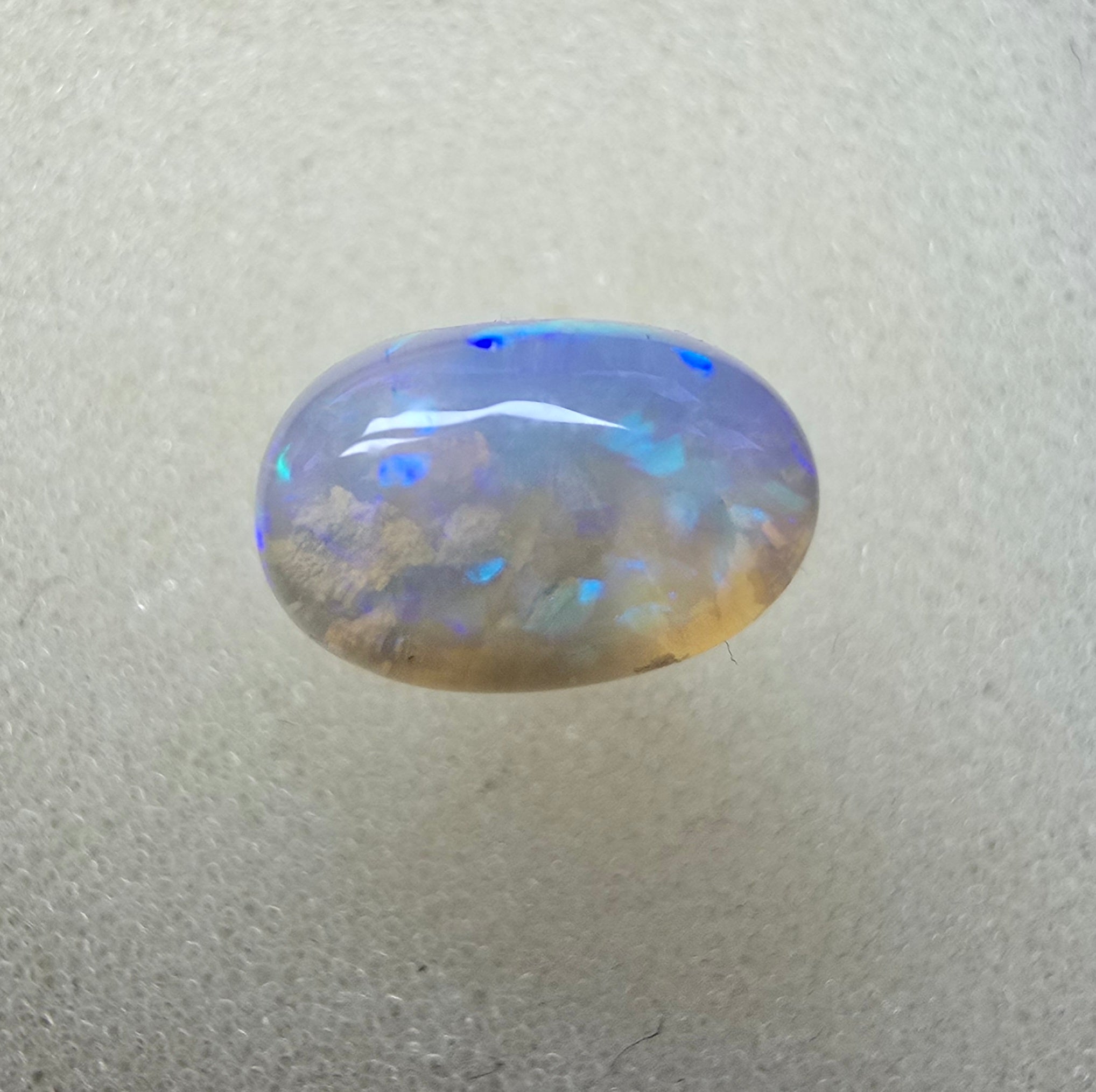 A774 - Soft crystal blue & purple flash