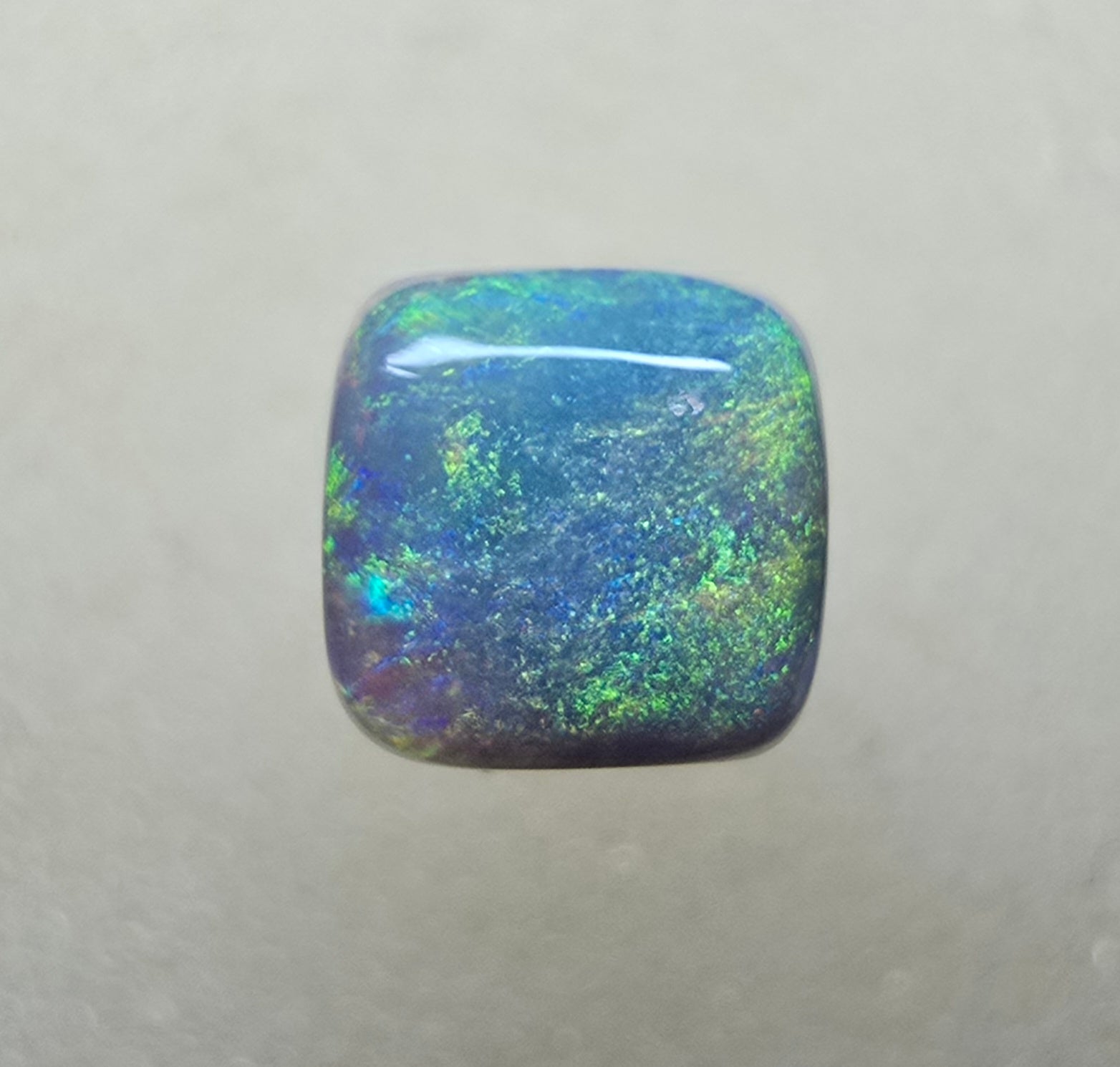 A779 - Cute little quality cushion cut