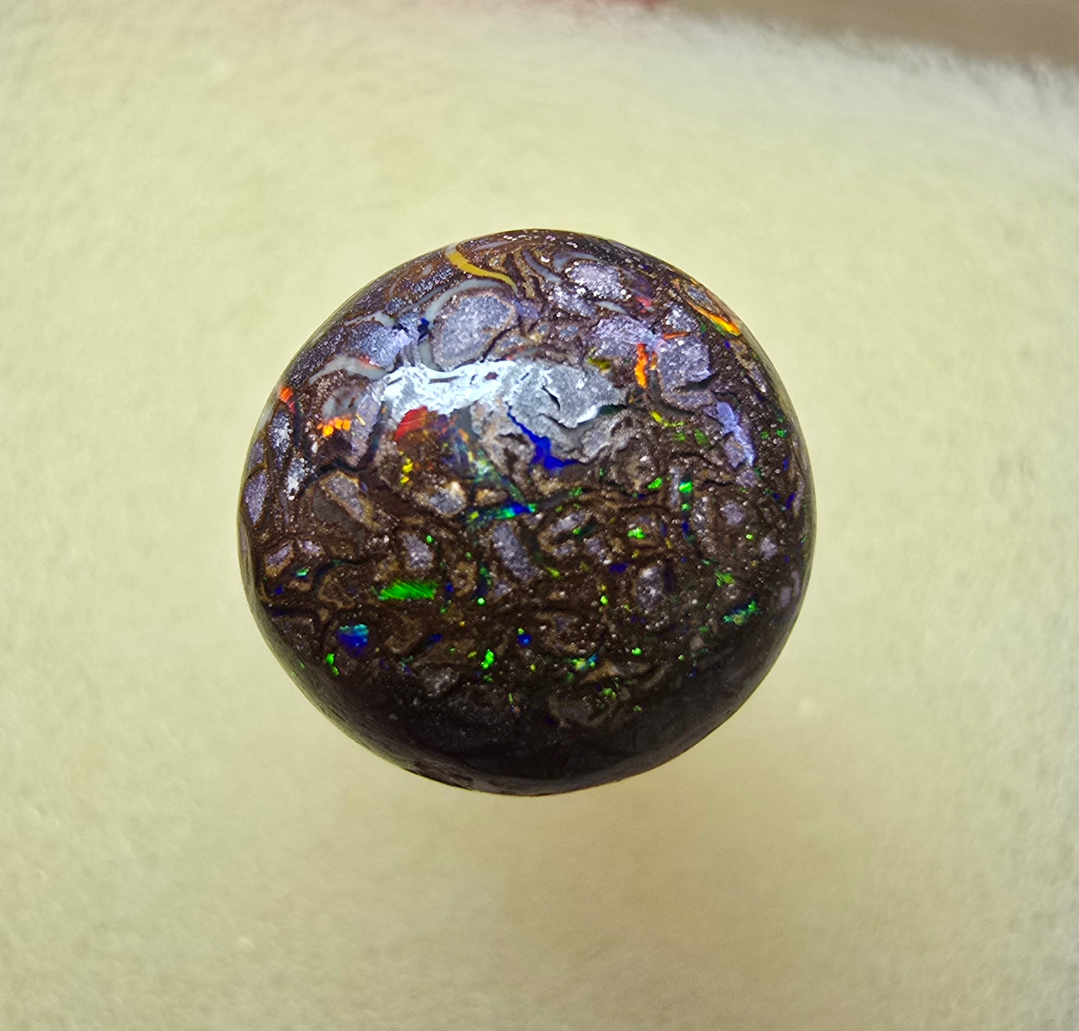 A802 - High domed boulder matrix