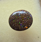 A804 - Broad flat face oval cut boulder