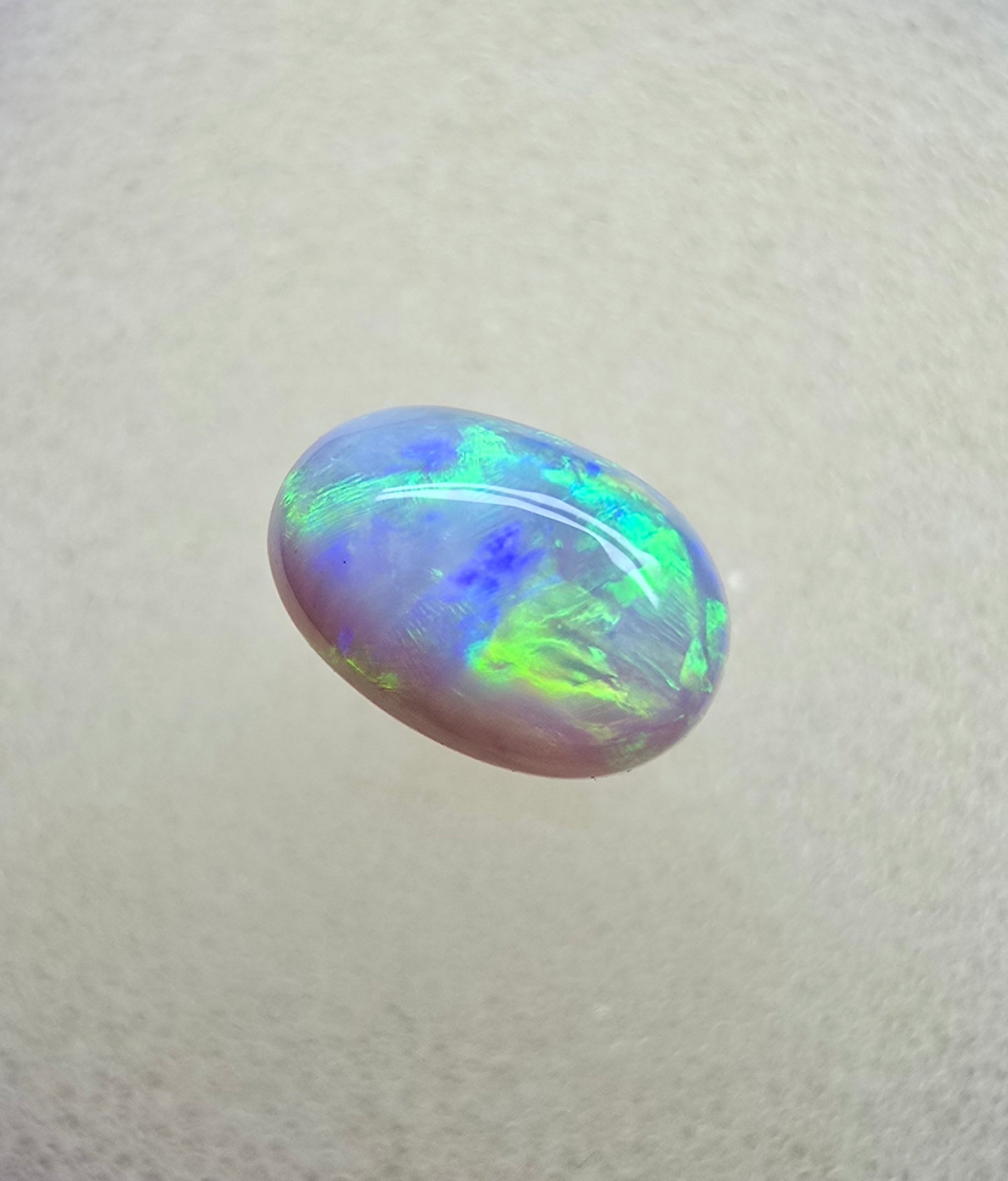 A834 - High dome crystal cab