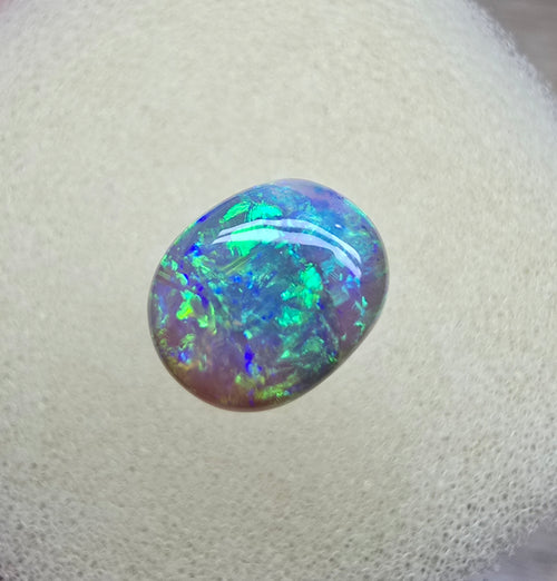 A846 - Brilliant, bright crystal opal