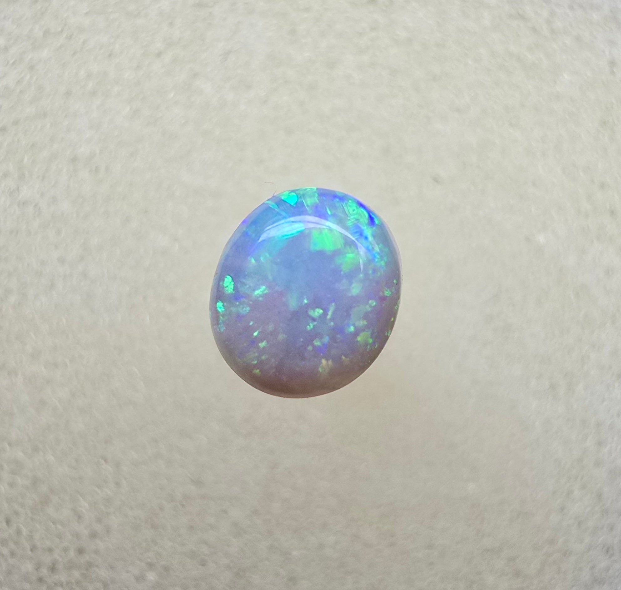 A851 - Dark crystal round cut dome