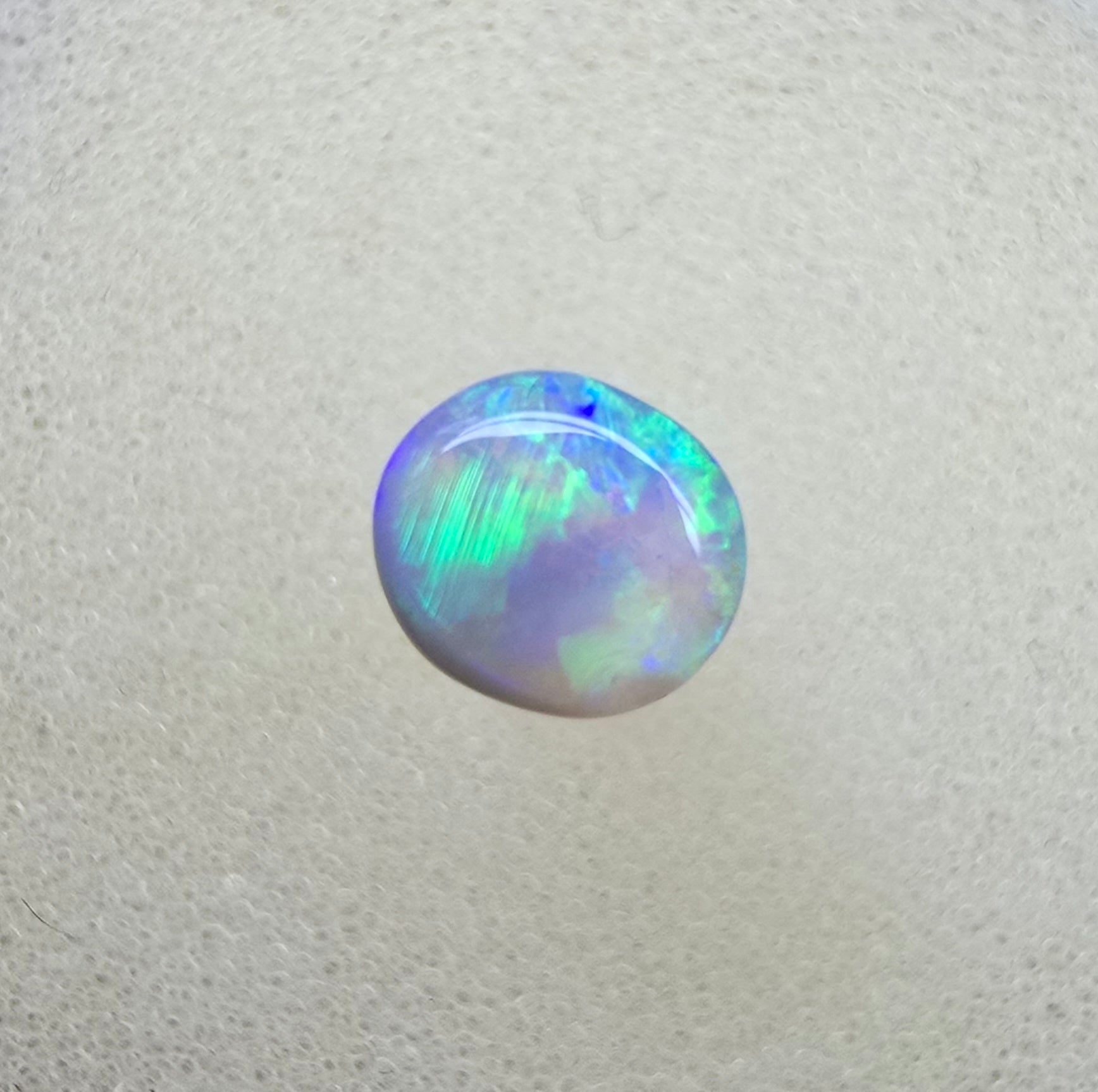 A852 - Bright green crystal flash