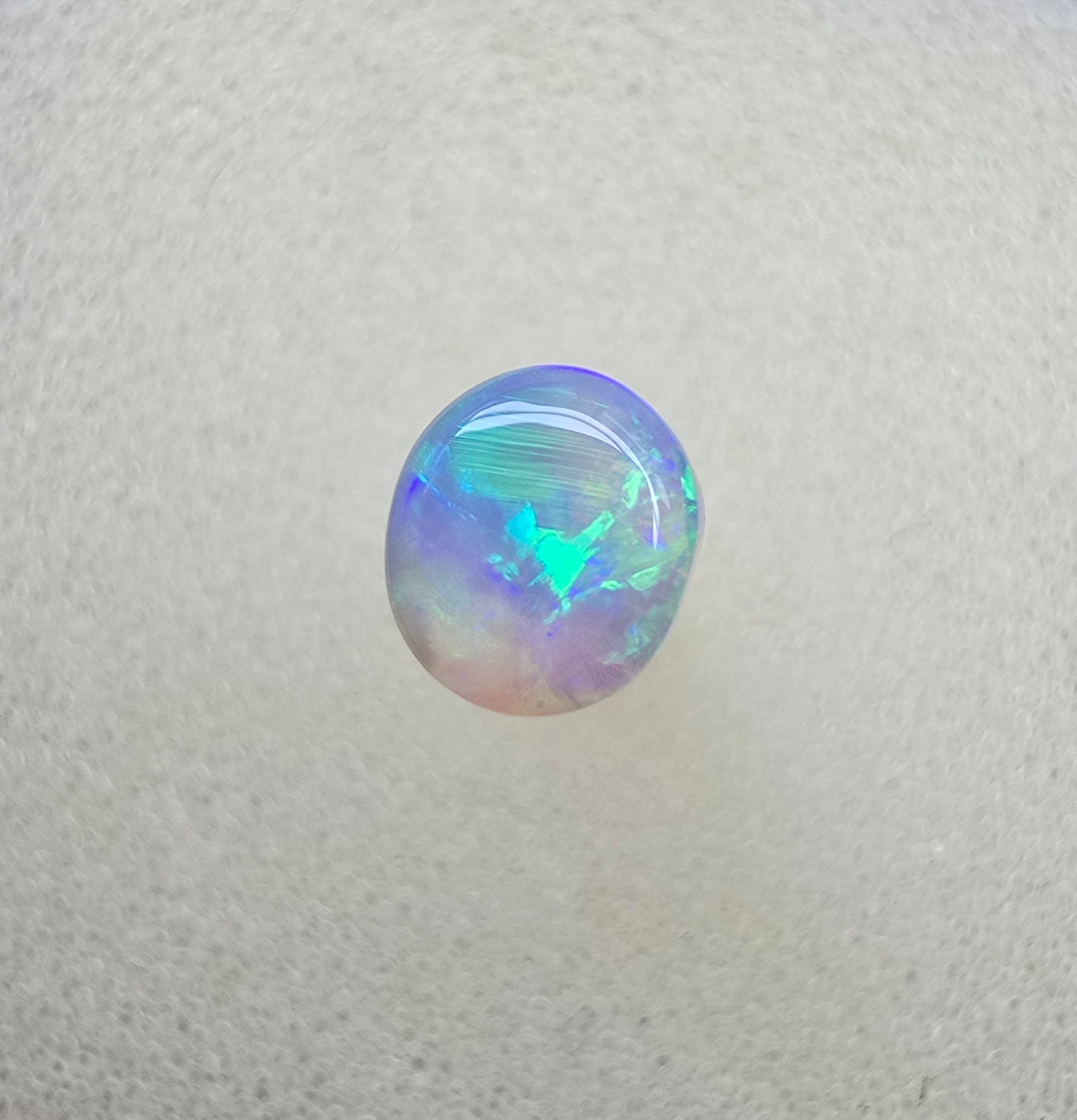 A852 - Bright green crystal flash