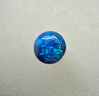 A865 - Round cut 3D blue on black