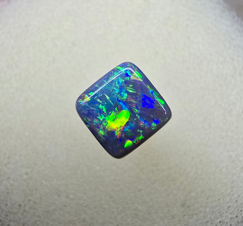 A866 - Bright cushion cut sparkle