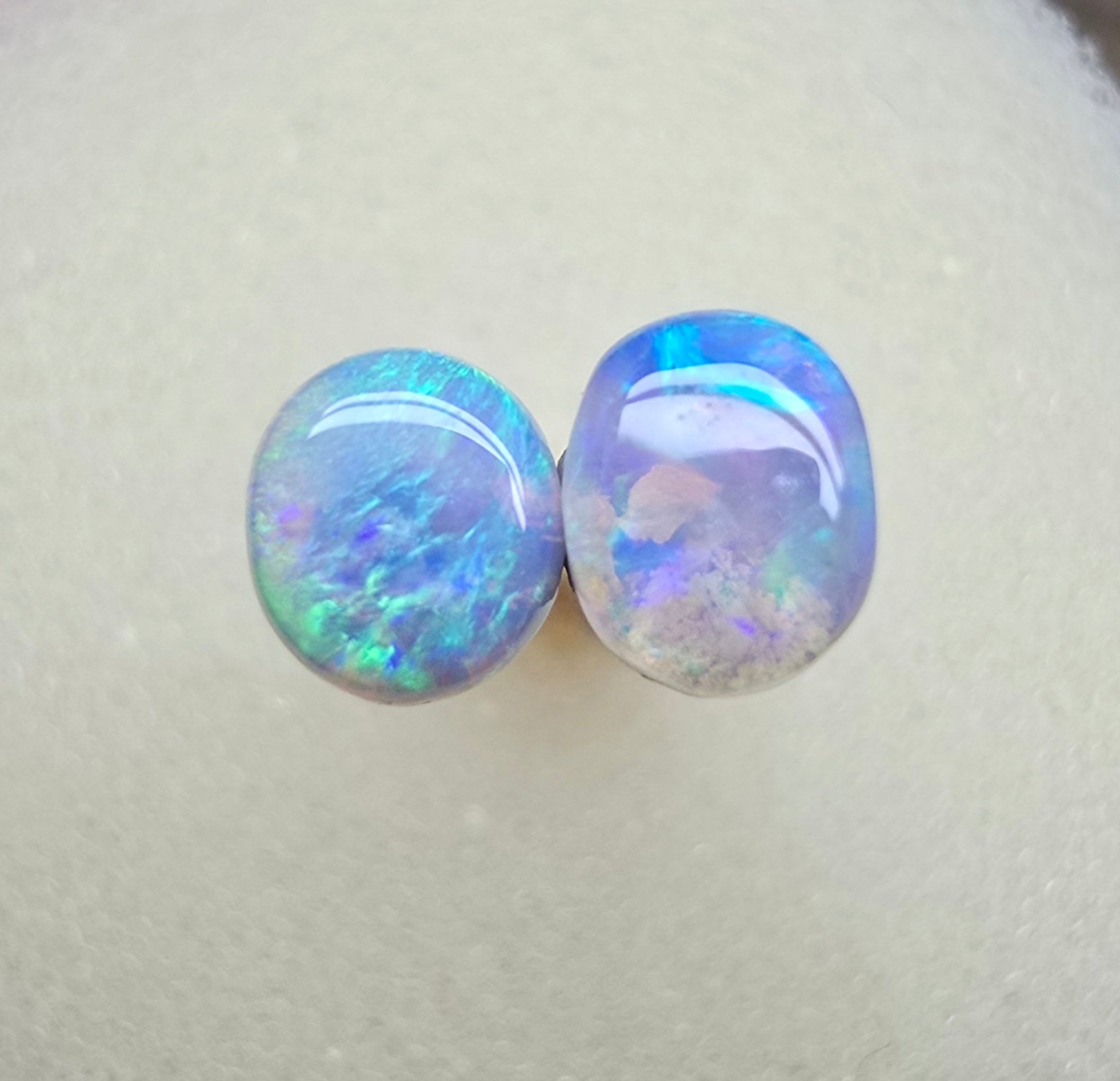 A867 - Crystal mismatch pair.