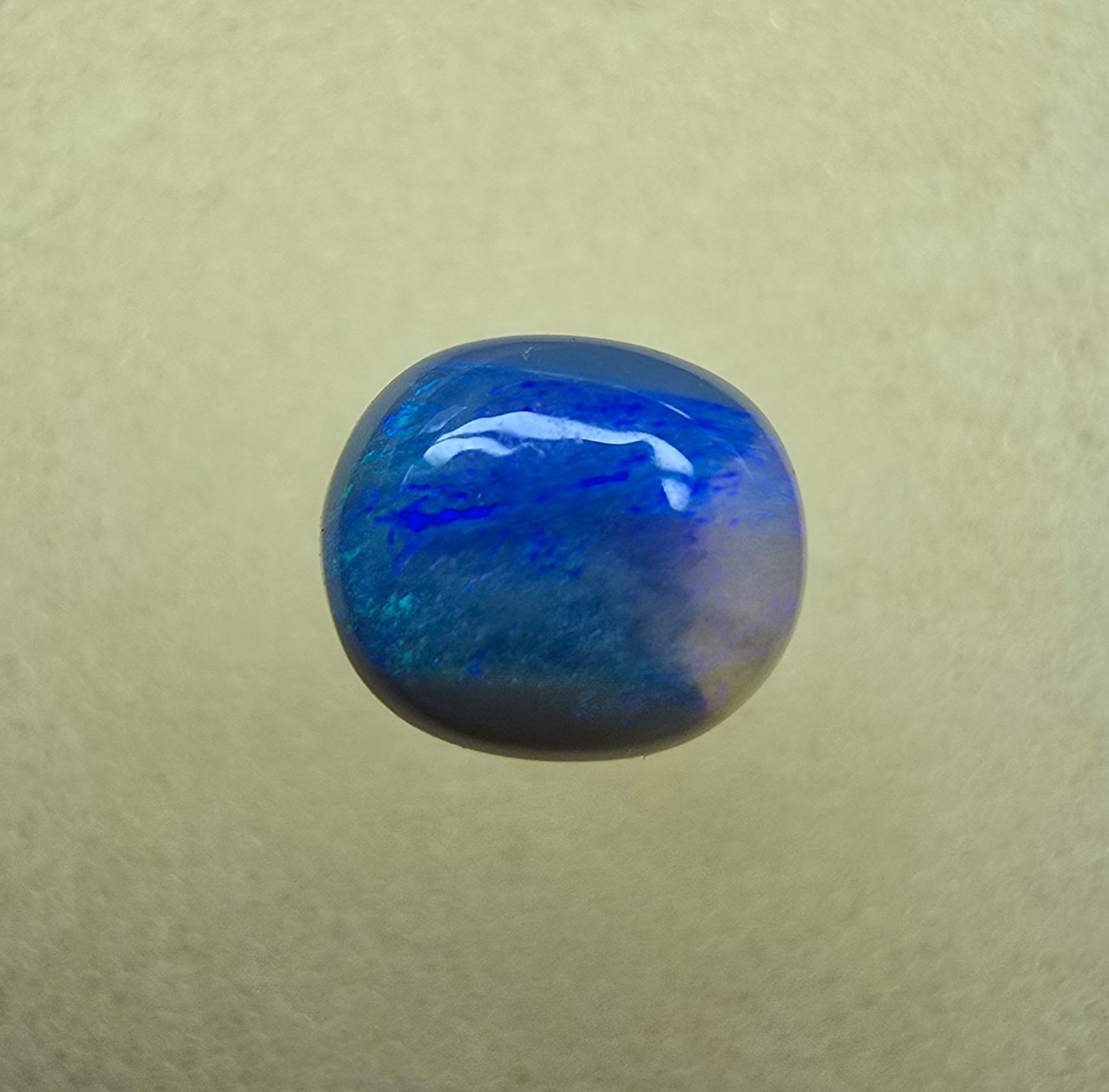 A869 - Dark crystal purple/blue flash