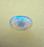 A873 - Beautiful oval cabochon crystal opal