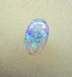 A873 - Beautiful oval cabochon crystal opal