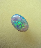 A874 - Bright flashy crystal opal