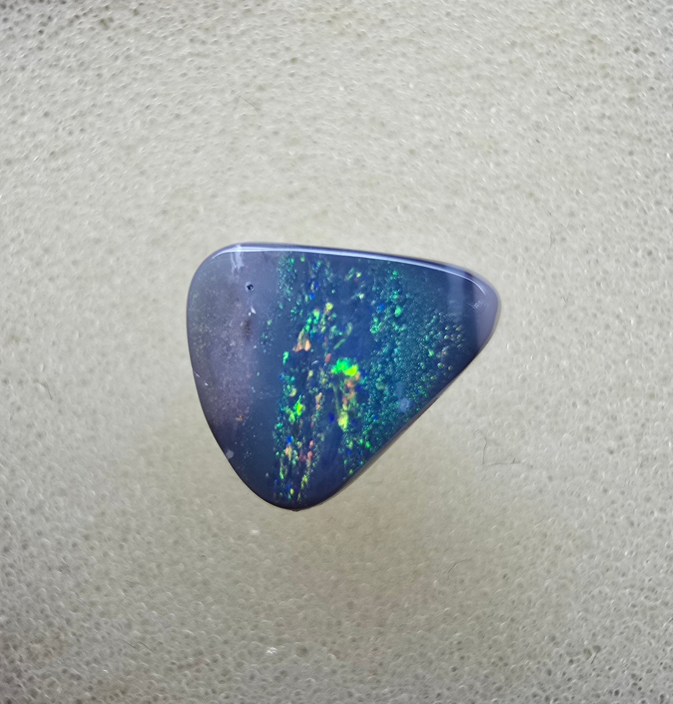 A884 - Sparkly drop cut
