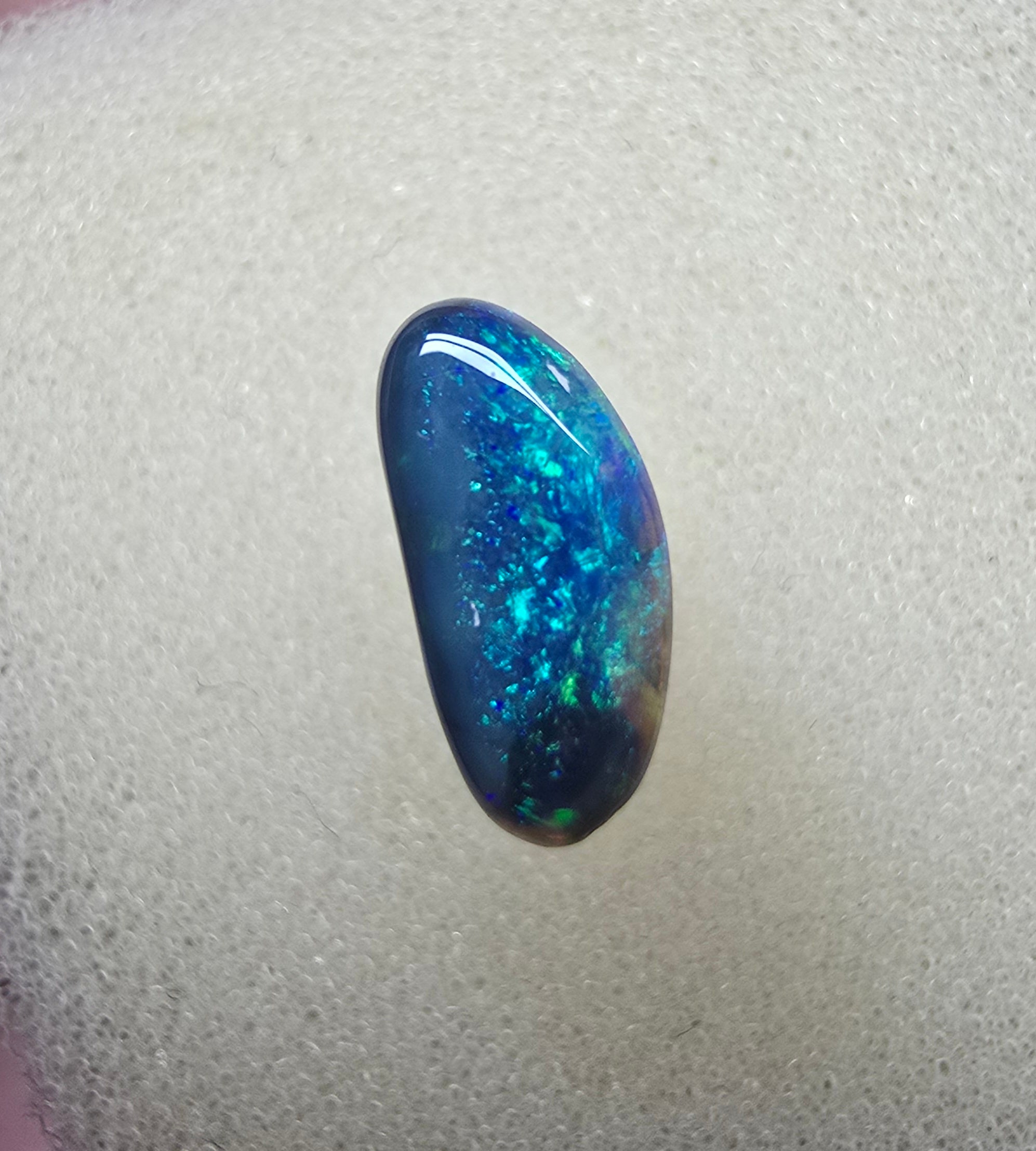 A887 - Freeform black opal
