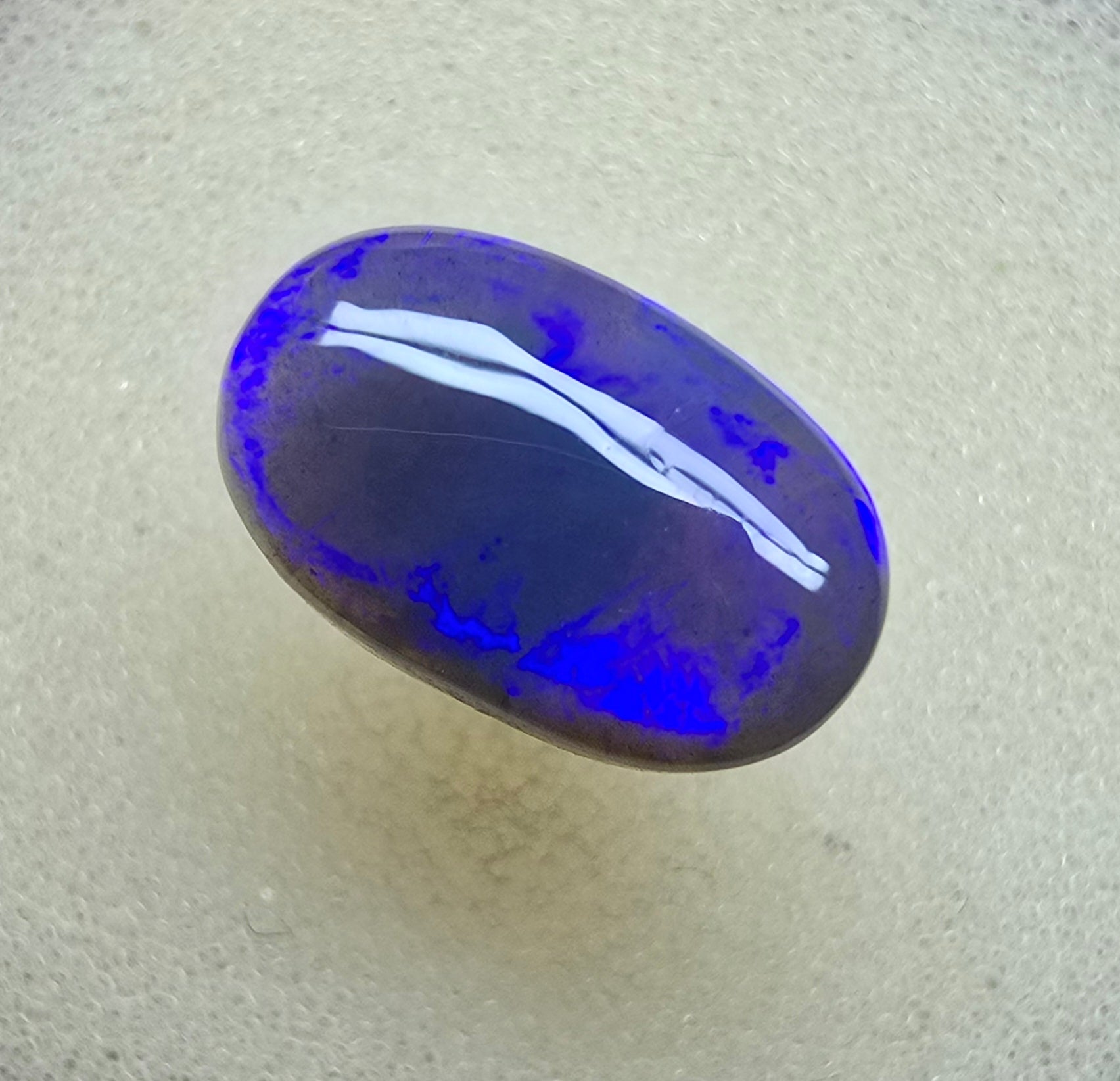 A890 - Large neon purple black crystal opal