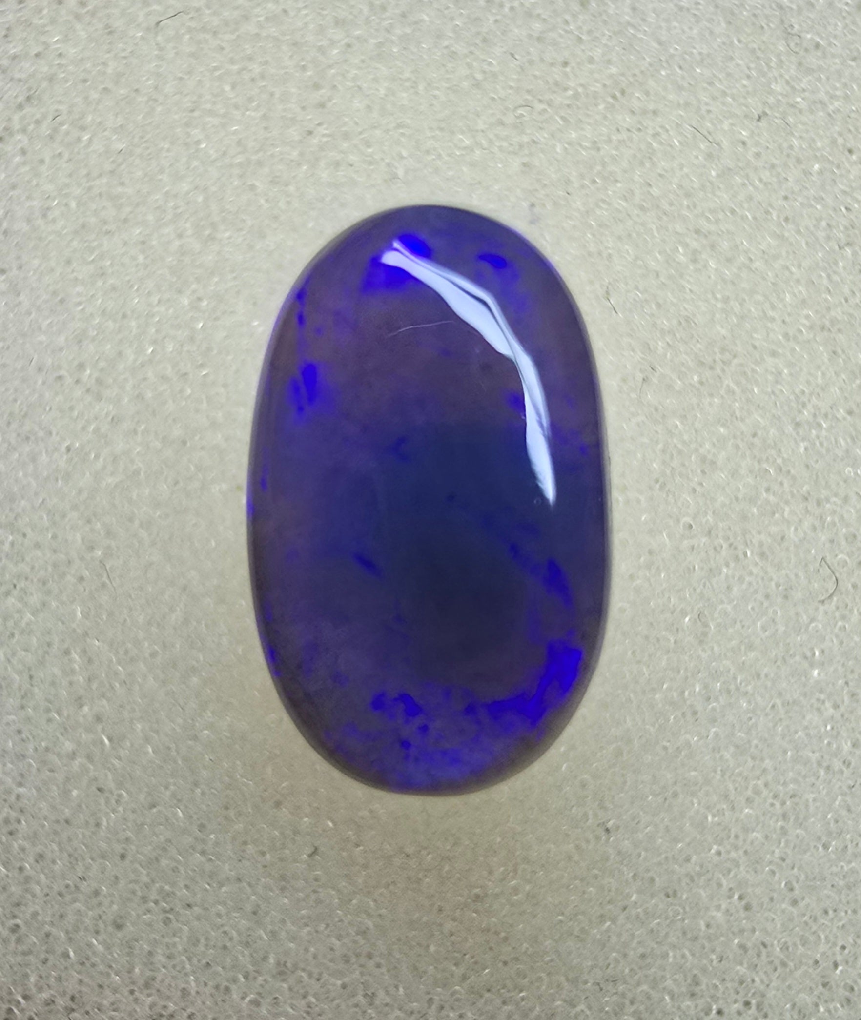 A890 - Large neon purple black crystal opal