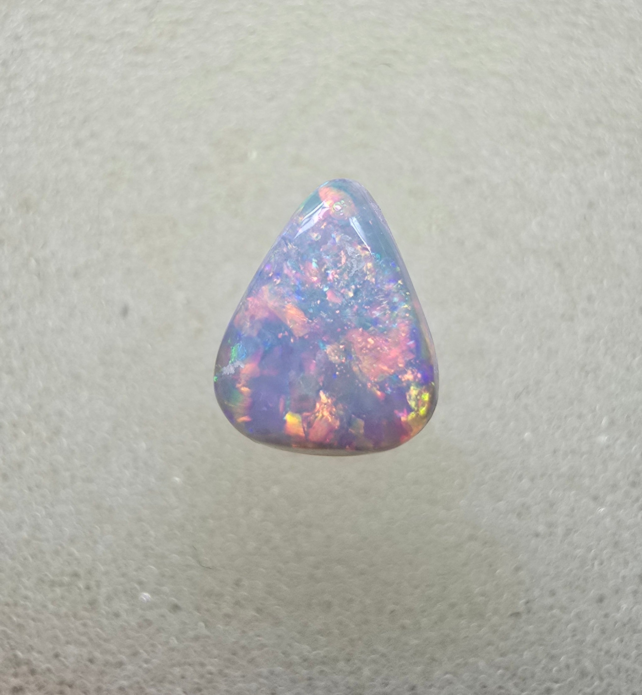 A895 - Drop cut red fire beauty