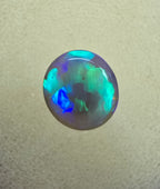 A899 - Beautiful and bright dark crystal opal