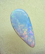 A909 - Freeform flowing drop cut beauty
