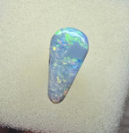 A932 - Drop cut dark opal