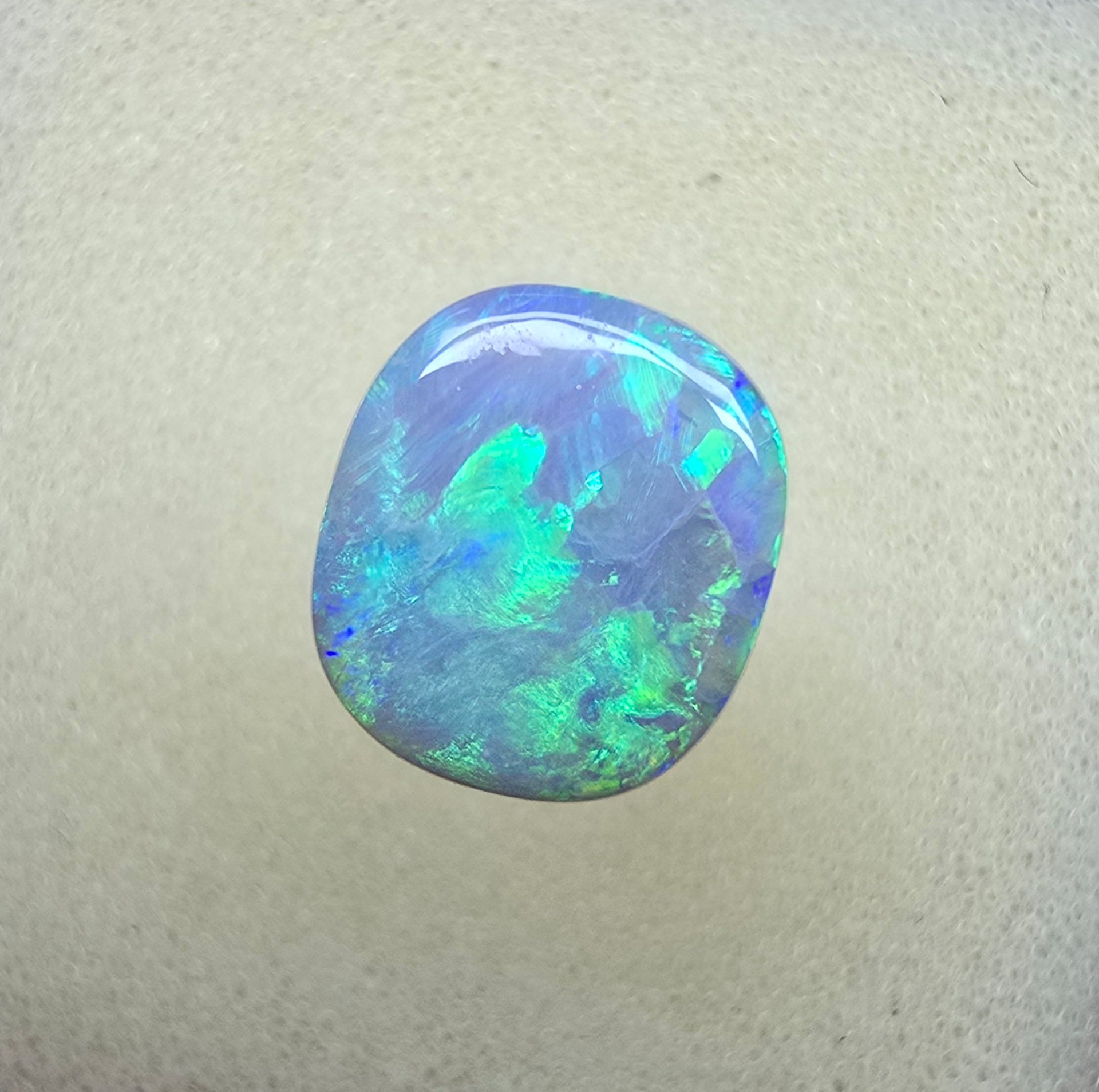 A938 - Bright cushion cut bold beauty