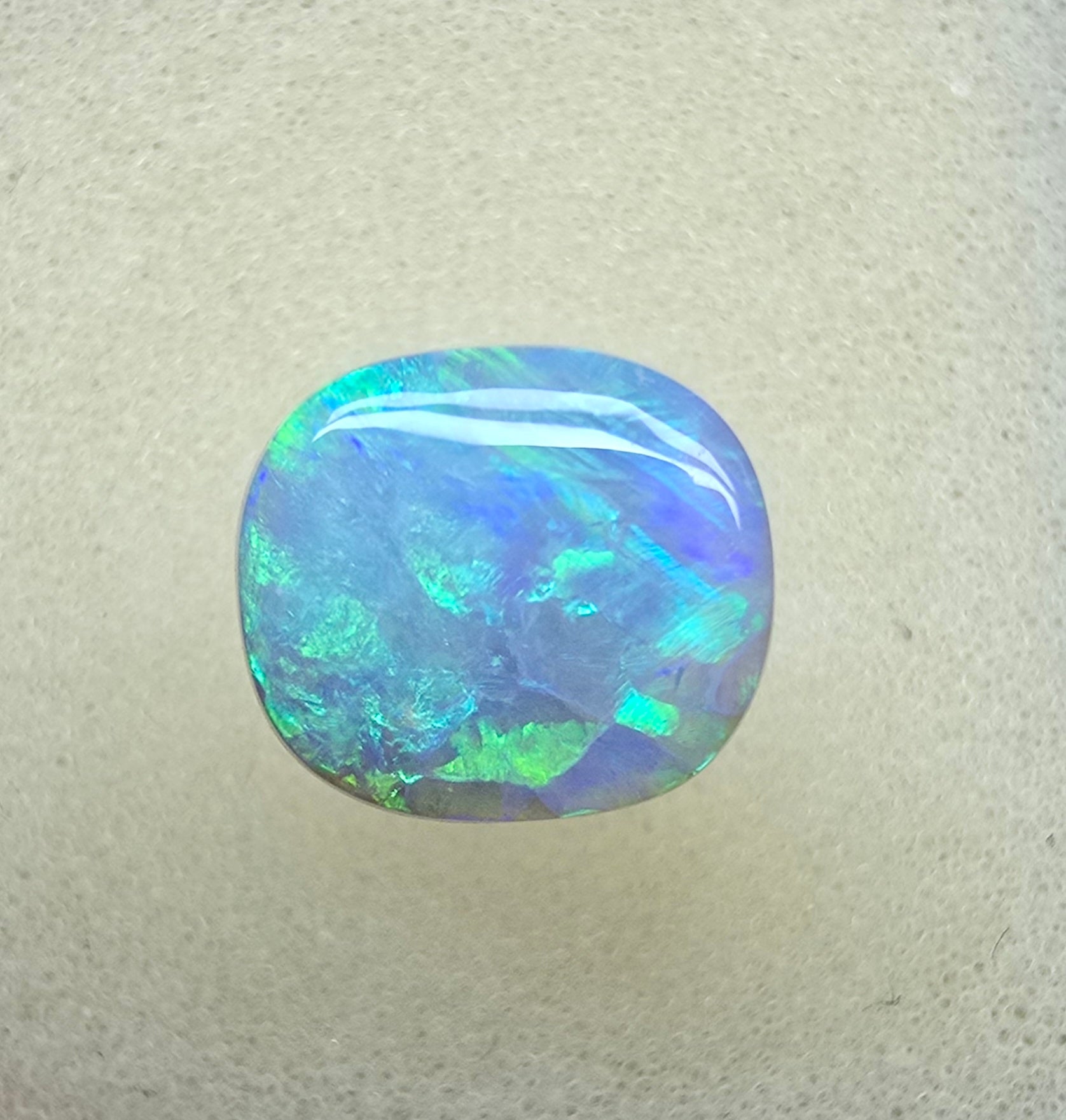 A938 - Bright cushion cut bold beauty