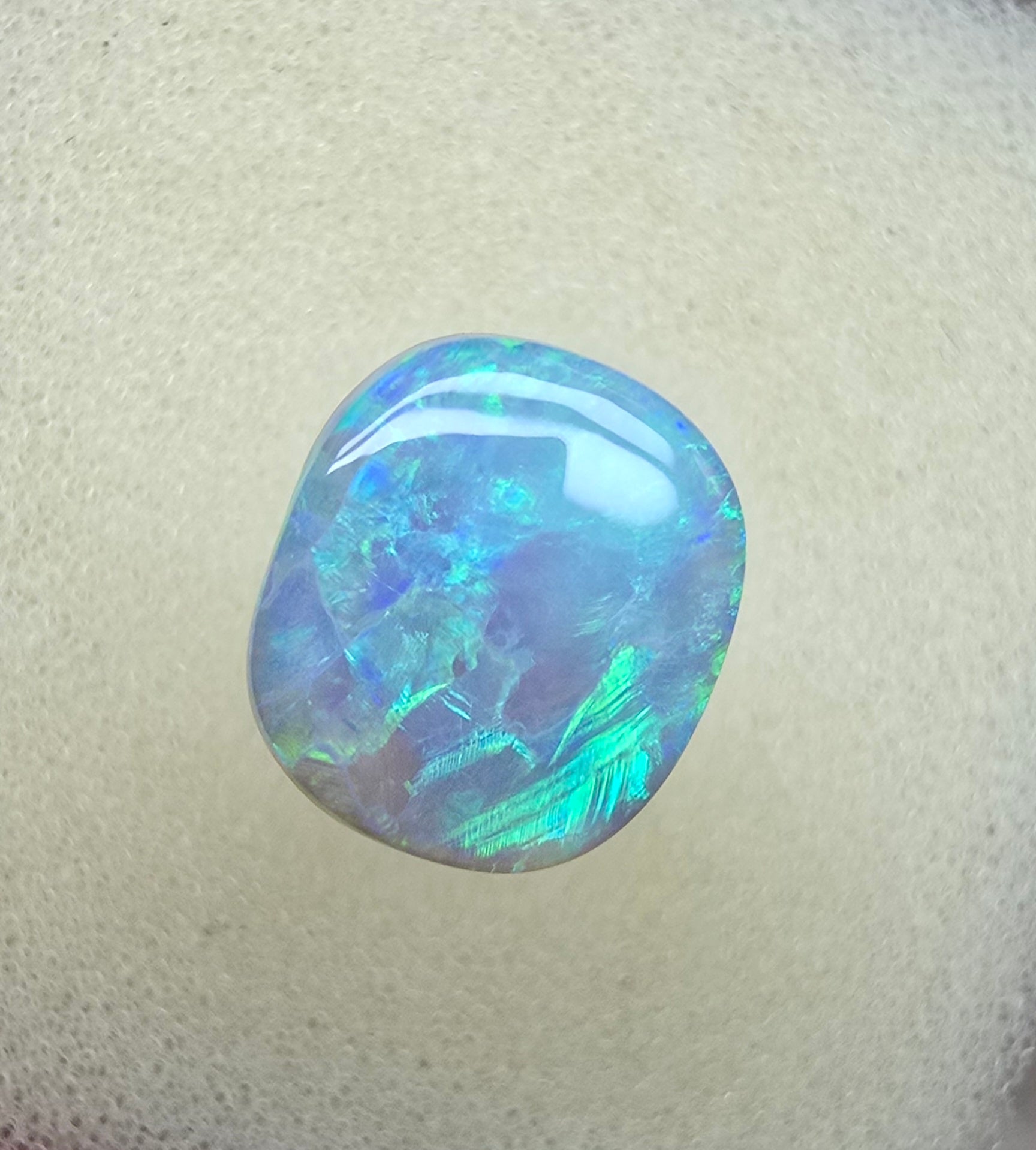 A938 - Bright cushion cut bold beauty