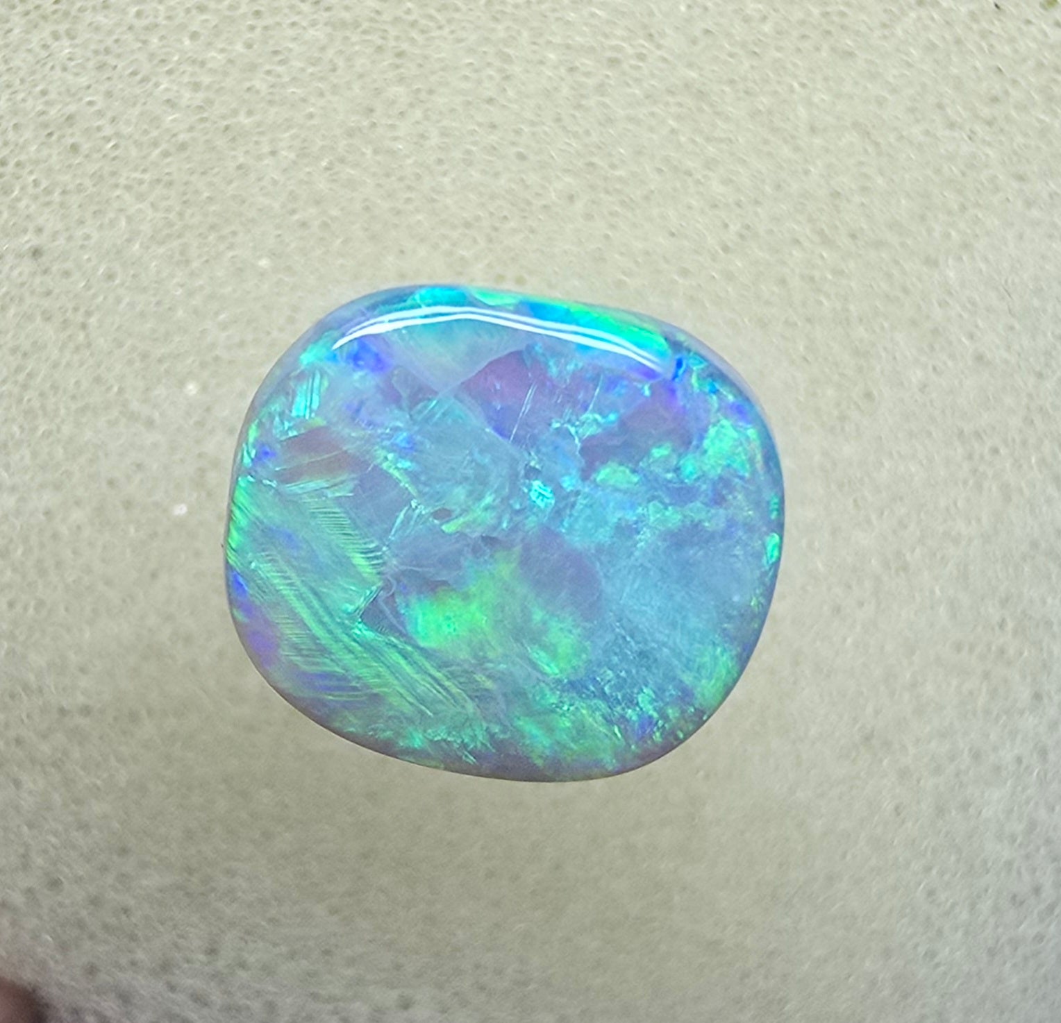 A938 - Bright cushion cut bold beauty